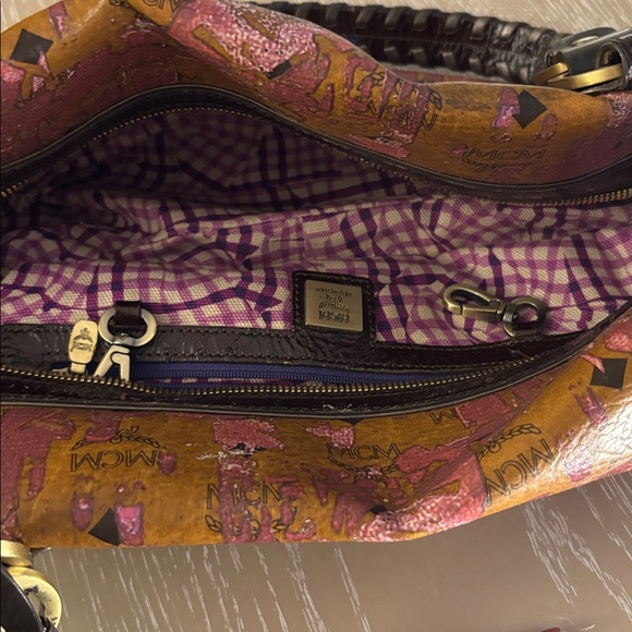MCM Cognac Visetos Shoulder Bag with Pink Metallic Accents - Picture 2 of 3